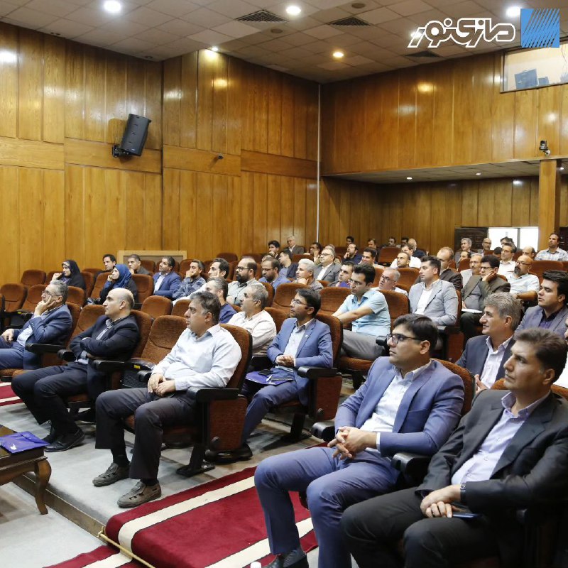 سمینار آموزشی روشنایی راه‌ها و جاده‌ها 19 مهر 1402